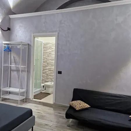 Bed & Breakfast Lnd *