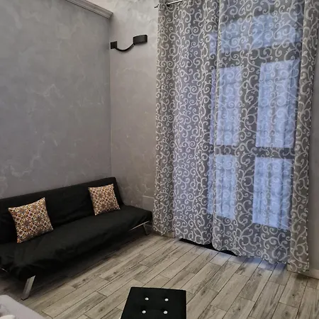 Bed & Breakfast Lnd *