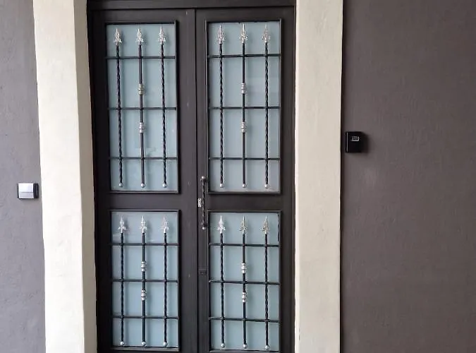 Alojamento de Acomodação e Pequeno-almoço Lnd *