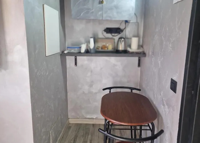 Alojamento de Acomodação e Pequeno-almoço Lnd Catânia